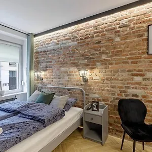  Apartament Weronika's Urban Hideaway Polska